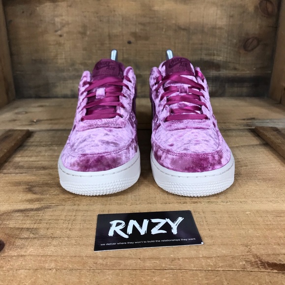 NEW Nike Velvet Air Force 1 Low Tea Berry - Picture 2 of 7